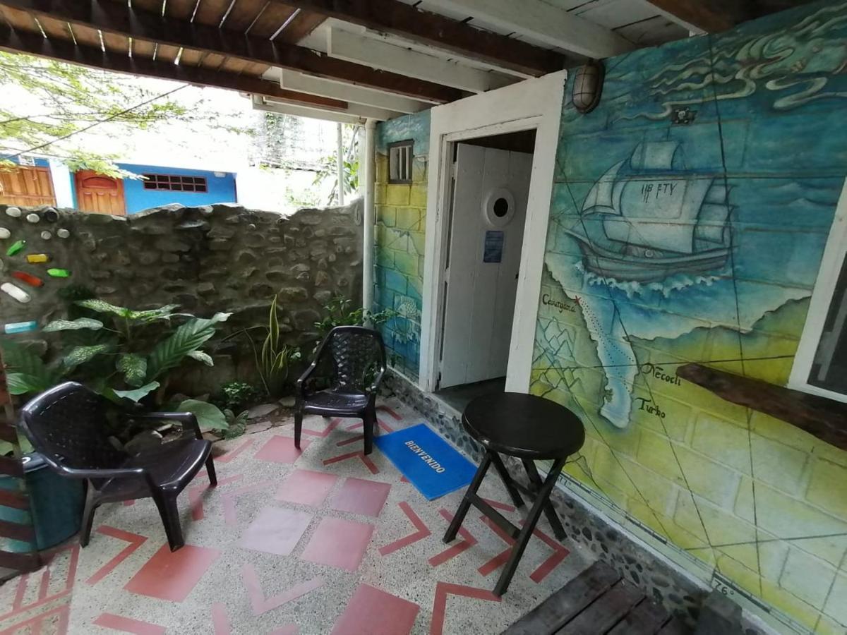 Hospedaje Pirata Express Capurganá Exterior photo