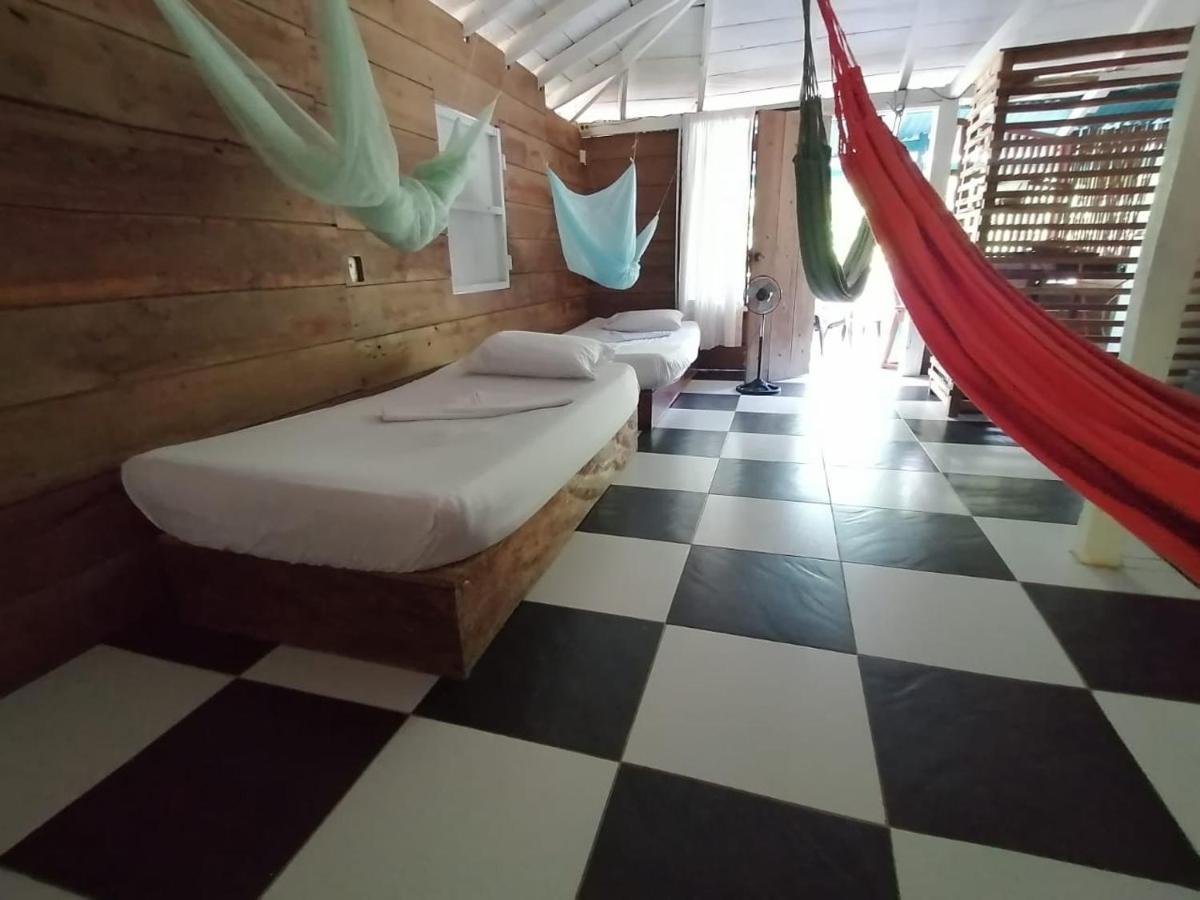 Hospedaje Pirata Express Capurganá Exterior photo